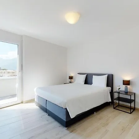 Furnished #504 - Swiss Daire